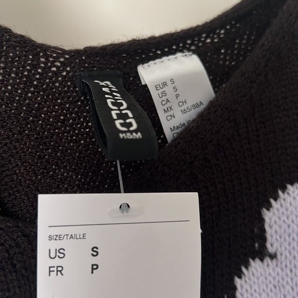 H&M Black Dress with White Floral Pattern - Picture 3 of 7